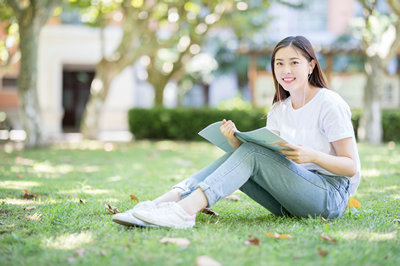 对外经济贸易大学在职研究生